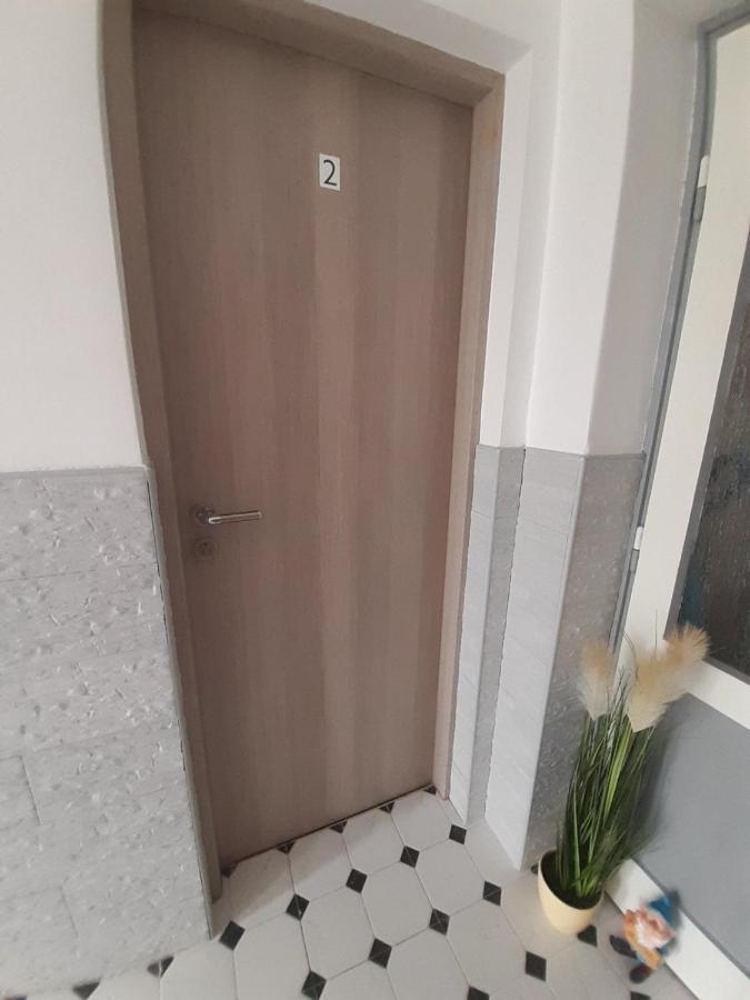 Happy Room 카를로바츠 외부 사진